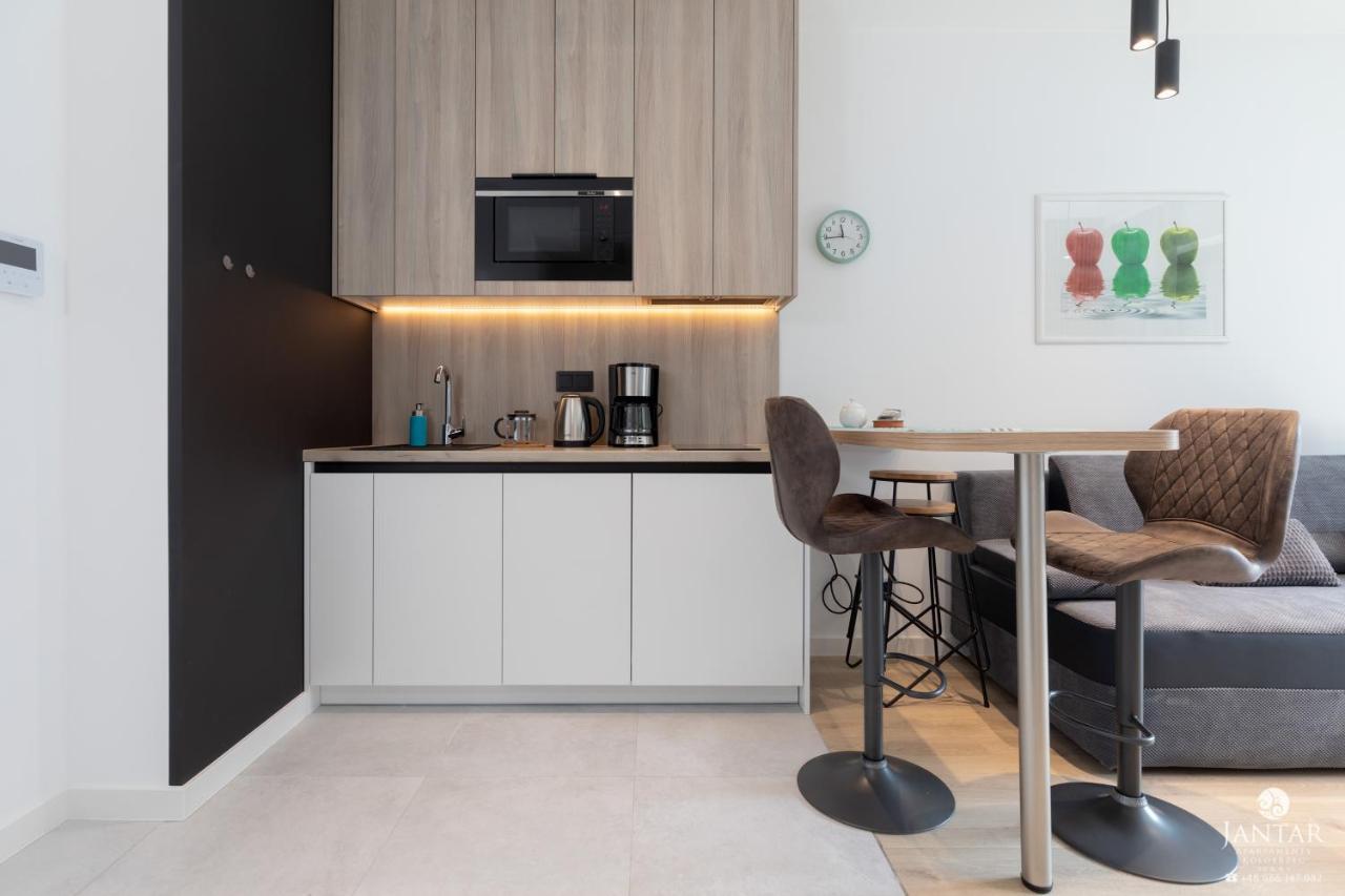 Shellter 117 K - By Jantar Apartment *