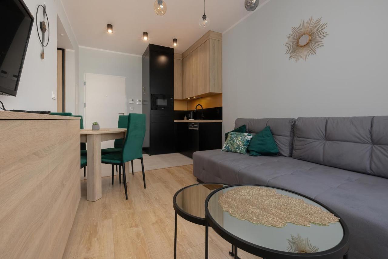 Shellter 117 K - By Jantar Apartment *