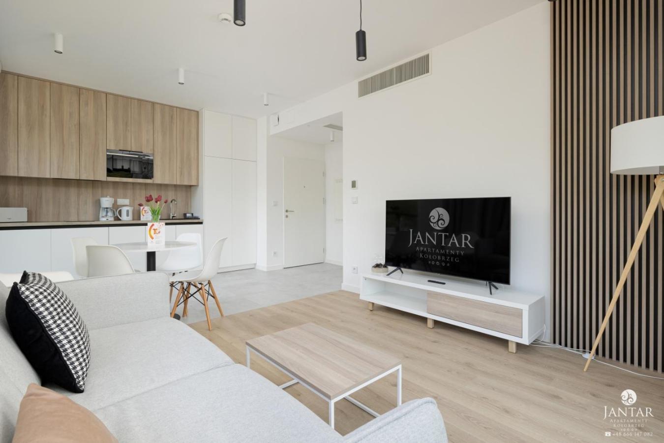 Shellter 117 K - By Jantar Apartment *
