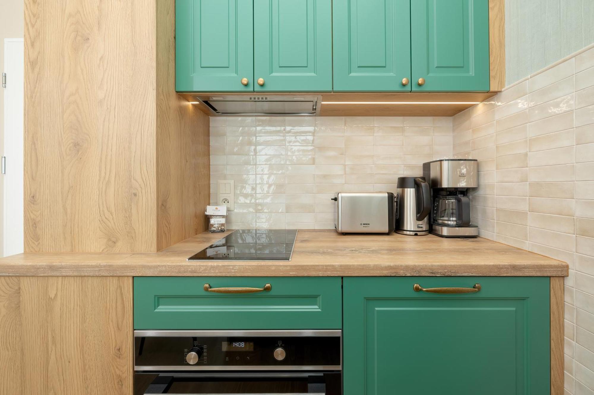 Shellter 117 K - By Jantar Apartment *