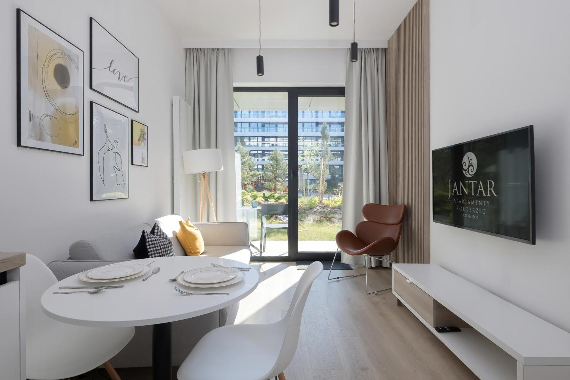 Apartment Shellter 117 K - By Jantar